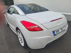 Peugeot RCZ Turbo 1.6 115kW (7 foto / 15)