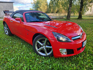 Opel GT Saturn Sky (7 foto / 11)