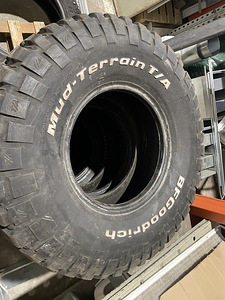 BFGoodrich Mudarehvid 15" (1 foto / 3)