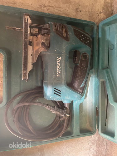 Лобзик Makita 4350FCT