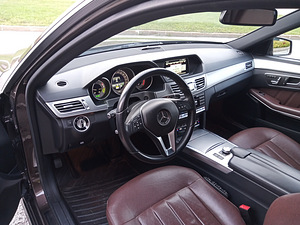 Mercedes E300 Avantgarde (8 foto / 15)