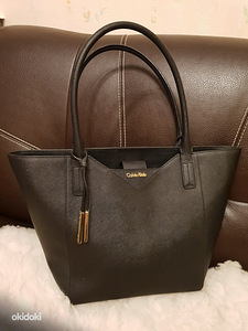 Calvin Klein kaubamärgiga kott (1 foto / 3)