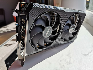 Asus Dual GeForce RTX 3060 OC Edition 12GB (1 foto / 3)