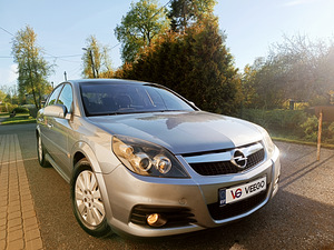 Opel Vectra Facelift (3 фото из 15)