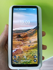 SONY Xperia 1 V (4 фото из 4)