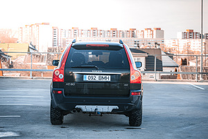 Вольво ХС90 (10 фото из 14)