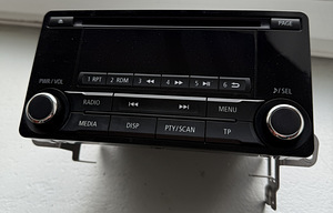 MITSUBISHI ASX autostereo (8701A562) (1 foto / 3)