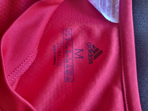 Manchester United FC T-särk M 140 (2 foto / 2)