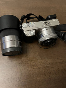 Sony a6000 + 16-50mm + 55-210mm kit lens (1 foto / 2)