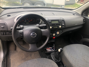Nissan Micra (5 foto / 6)