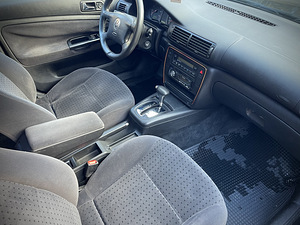 Volkswagen Passat 1998a (11 foto / 13)