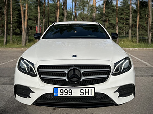 Mercedes-Benz e220d AMG line (5 foto / 10)