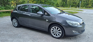 Opel astra (9 фото из 15)