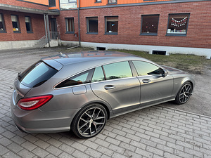 Mercedes-Benz CLS 350 (3 foto / 5)