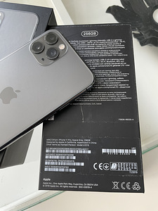 M: Iphone 11 Pro 256GB, Space grey (2 foto / 5)