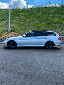 BMW 335d M-Pakett Shadowline 3.0 210kw (4 foto / 13)