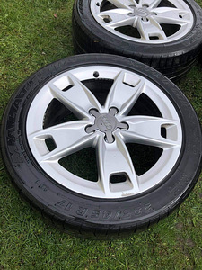 Audi r17 (5 фото из 5)