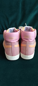 Nike retro lookiga jalanõud s 39 (5 foto / 5)
