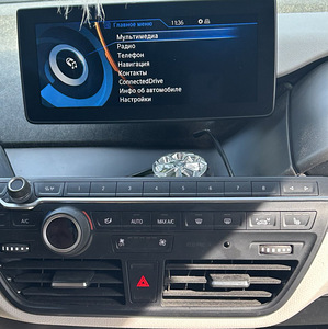 Müüa BMW i3 (3 foto / 9)