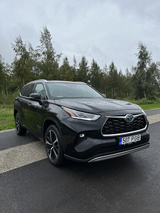 Toyota Highlander 2022 Premium (3 foto / 15)