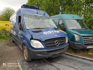 MB Sprinter extra long, холодильник аварийный (2 фото из 3)