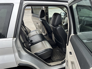 Müüa jeep grand cherokee (6 foto / 8)
