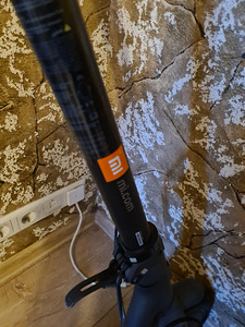 UUS Xiaomi mi essential (2 foto / 8)