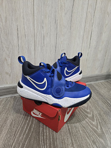 Кроссовки 36 Nike (1 фото из 2)