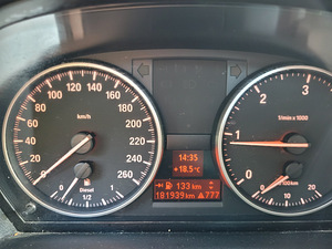 BMW 318 2,0d 2010.a.läbisõit 182000 km (7 foto / 13)