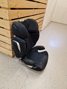 Детское кресло (3 фото из 3)