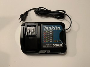 Akulaadija Makita (4 foto / 4)