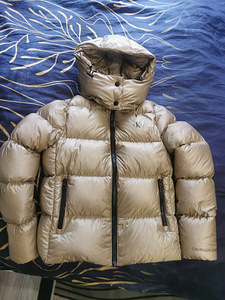 Calvin klein куртка оригинал (2 фото из 3)