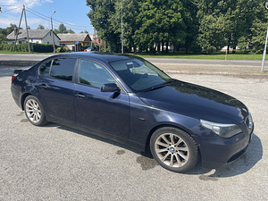 BMW e60 525d manuaal 2005a (3 foto / 10)