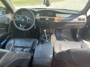 BMW e60 525d manuaal 2005a (5 foto / 10)