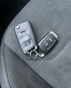 Volkswagen Tiguan 2.0 110kW 4x4 automaat (14 foto / 15)