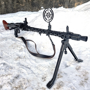 MG 34 kuulipilduja, koopia (1 foto / 6)
