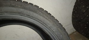 Rehvid 245/45R19 naast (3 foto / 3)