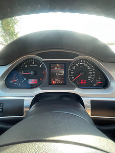 Audi A6 C6 QUATRRO 171KW (10 фото из 15)