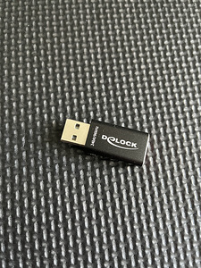 Delock Adapter USB 2.0 Sound High-Res Audio 24 bit / 96 kHz (2 foto / 4)