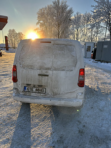 Citroen berlingo (2 фото из 12)