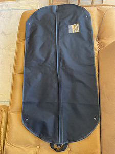 Hugo Boss Ülikond 48 (6 foto / 7)