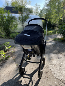 Doona+ с креплением isofix (3 фото из 9)