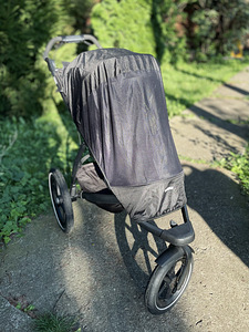Thule Urban Glide 2 + lisavarustus (6 foto / 8)