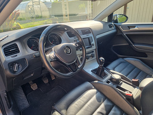 Volkswagen Golf Highline 4motion 1.6 77kV (9 foto / 9)
