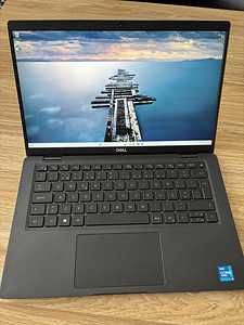Dell Latitude 7420 (1 foto / 6)