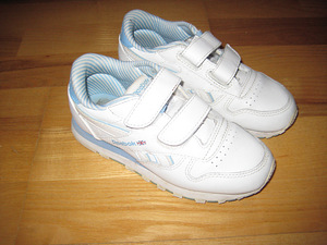 Reebok кроссовки (1 фото из 1)