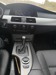 BMW 525 e61 (7 foto / 7)