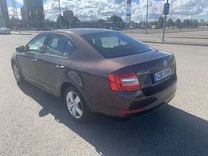 Skoda Octavia hästi hooldatud ja väga heas korras 183000km (4 foto / 8)