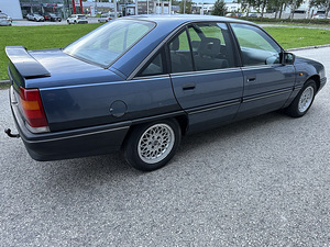 Opel Omega A 2.3TD (6 foto / 9)