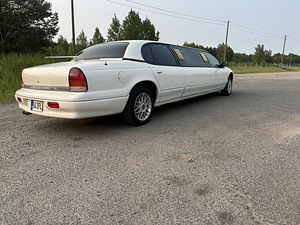 Chrysler New Yorker лимузин (2 фото из 10)